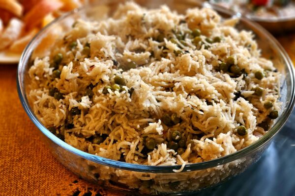 Afghan Food: Essential Dishes and the Complete Guide to Afghanistan Cuisine