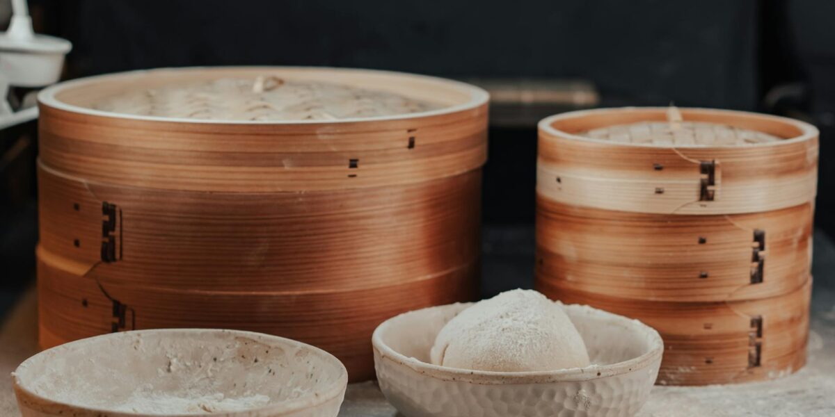 How to Use a Bamboo Steamer: The Complete Guide to Steaming Asian Food