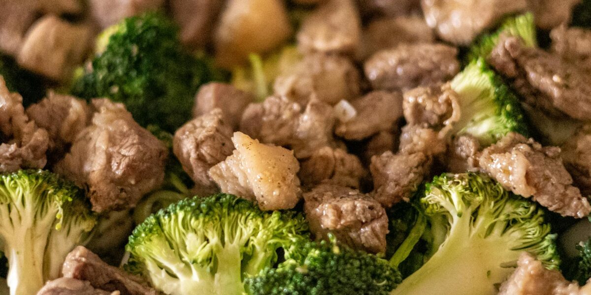 Beef and Broccoli Recipe (Better Than Takeout Chinese Classic)