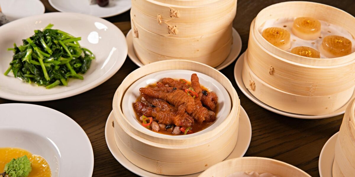 Cantonese Food: Essential Dishes and the Complete Guide to Cantonese Cuisine