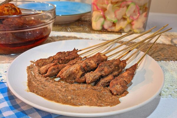 Chicken Satay Recipe (Grilled Skewers with Peanut Sauce)