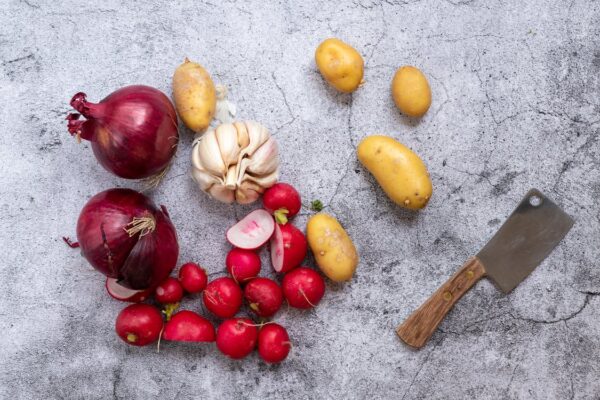 How to Use a Chinese Cleaver: The Complete Guide to Asian Knife Skills