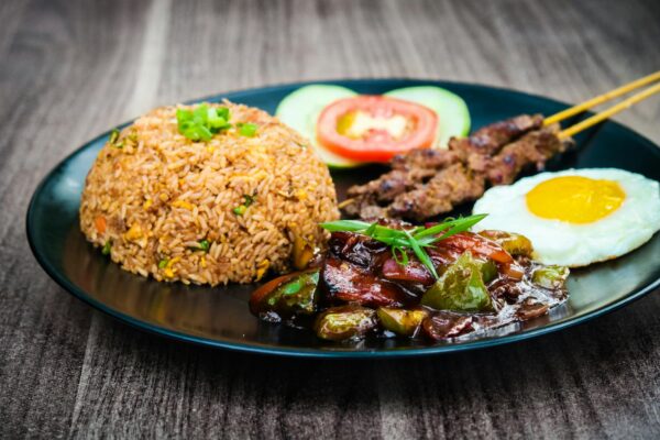 Indonesian Recipes: Essential Dishes and the Complete Guide to Indonesian Cuisine