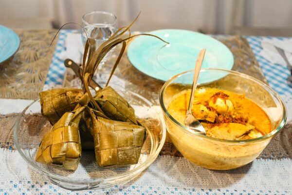 Peranakan Food: Essential Dishes and the Complete Guide to Nyonya Cuisine