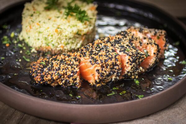 What Is Sesame Oil? The Complete Guide to Types, Uses, and Recipes