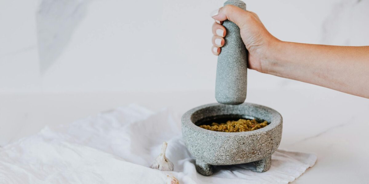 How to Make Thai Curry Paste: The Complete Guide to Red, Green, and Yellow Pastes