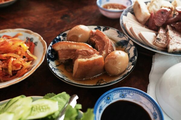Thit Kho Recipe (Vietnamese Caramel Pork Belly and Eggs)