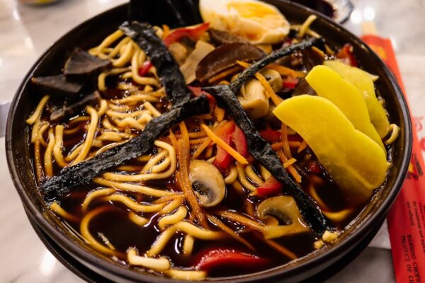 Yunnan Food: Essential Dishes and the Complete Guide to Yunnan Cuisine