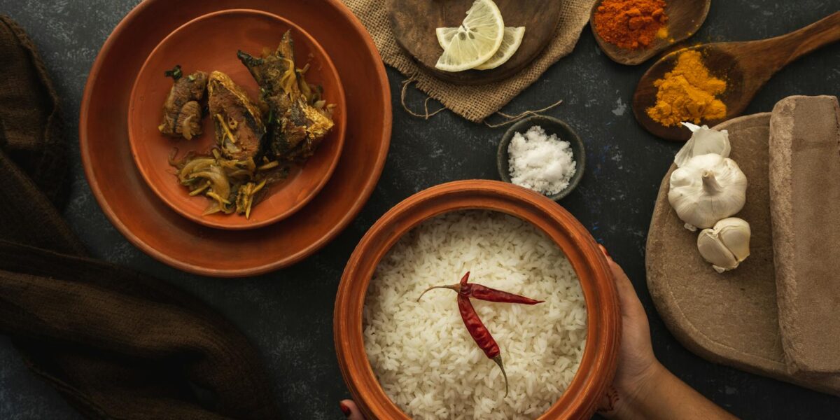 Bengali Food: Essential Dishes and the Complete Guide to Bengal Cuisine