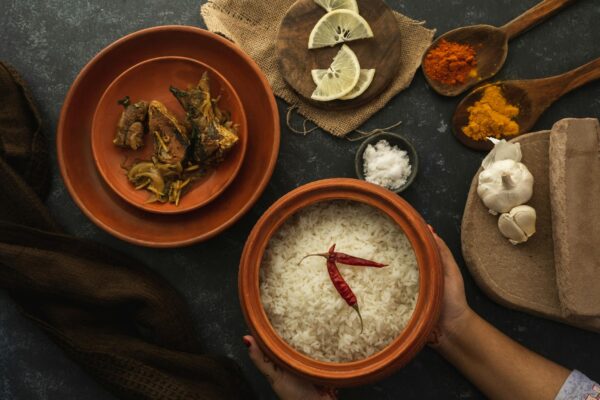 Bengali Food: Essential Dishes and the Complete Guide to Bengal Cuisine