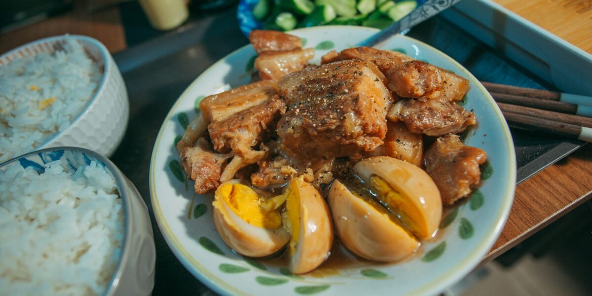 Chicken Adobo Recipe (Authentic Filipino Soy-Vinegar Braised Chicken)
