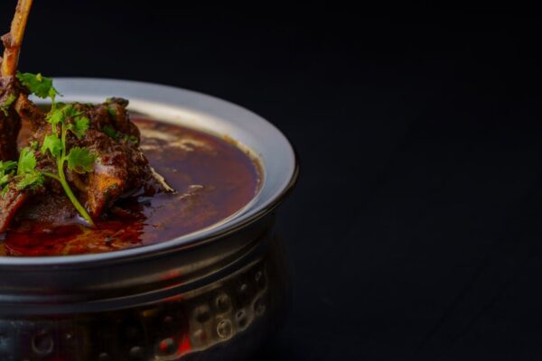 Kashmiri Food: Essential Dishes and the Complete Guide to Kashmir Cuisine