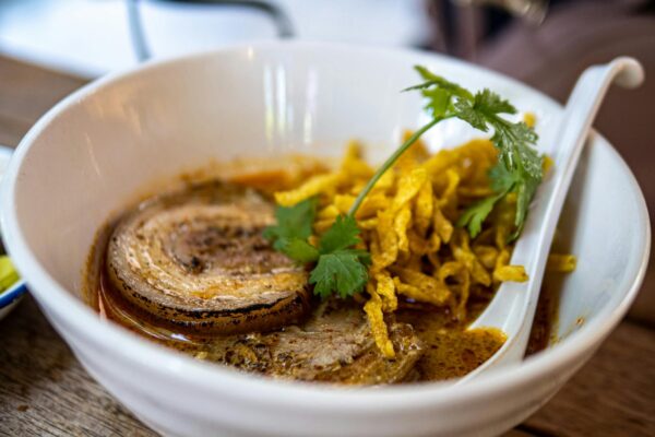 Northern Thai Food: Essential Dishes and the Complete Guide to Lanna Cuisine