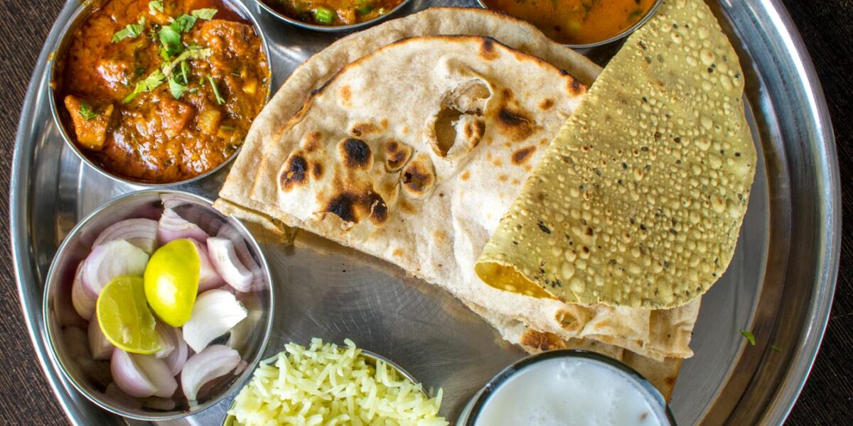 Punjabi Food: Essential Dishes and the Complete Guide to Punjab Cuisine
