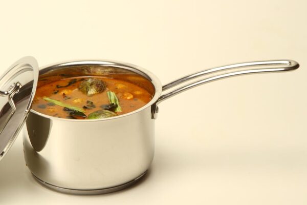 What Are Curry Leaves? The Complete Guide to Murraya Koenigii in South Asian Cooking